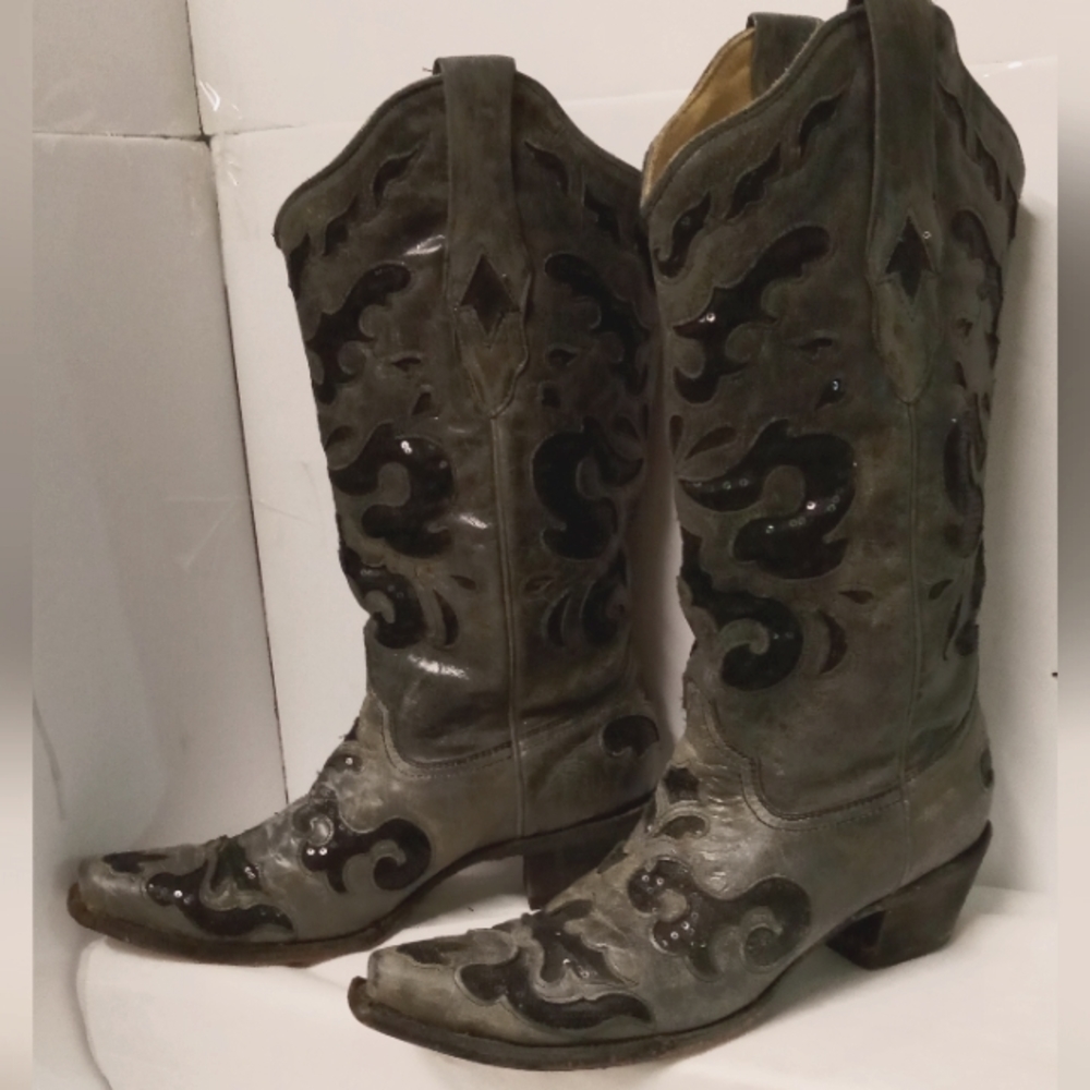 Corral Gray and Black Heeled Boots